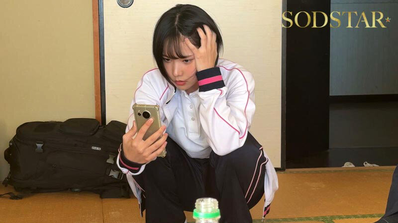【完全版】[1start00321]えwww修学旅行中、ボーイッシュな新人担任教師に憑依したったww 実は超敏感ムッツリ体質だった事が発覚www 俺（先生）のカラダを使って消灯後男子連中とエロいことしまくった大絶頂おふざけ記録。 柴崎はる＜SODSTAR＞